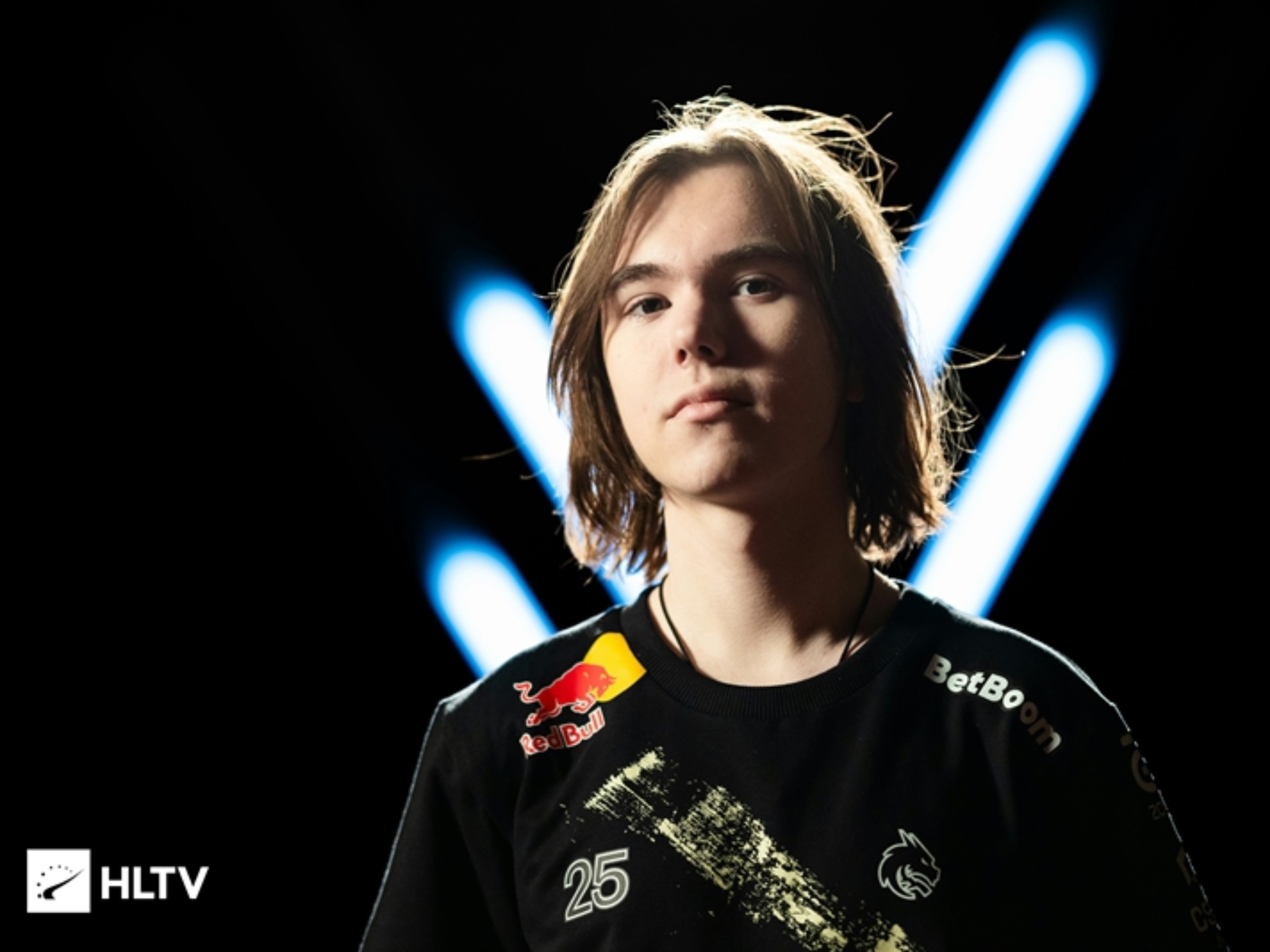 Snax ：目前没有回归的计划，收到了来自二线队伍的三份邀请