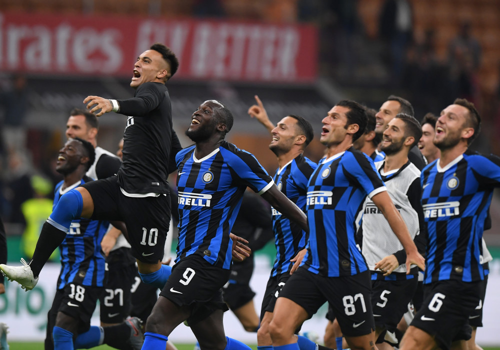 目前总场数999，Faker将在24日的T1 vs KT迎来第1000场