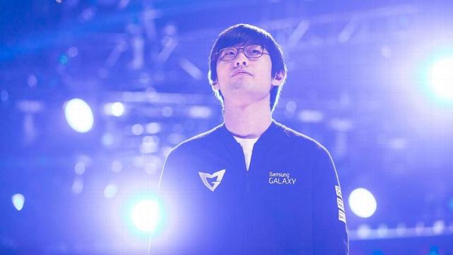 英雄联盟转会期白热化！DK公开招募教练，宁王冷少或重返舞台