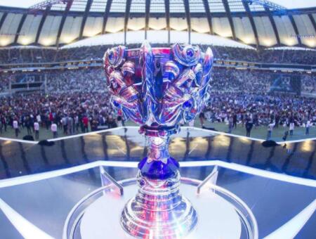 LPL 第一阶段常规赛每日TOP5： Elk 的枪魅力和致命 Sniper